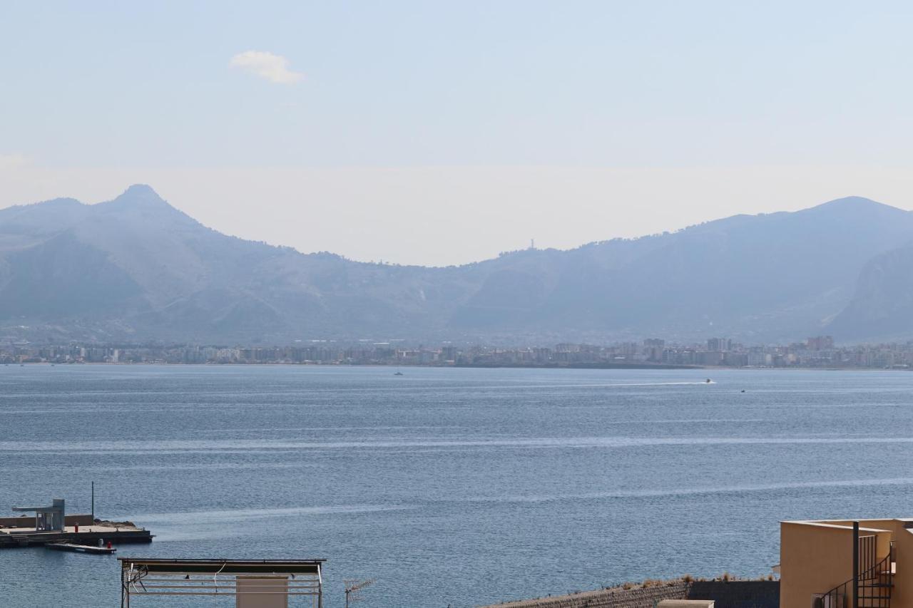 Casa De Paoli - Vista Mare Arenella, Palermo Con Parcheggio Privato Apartment Ngoại thất bức ảnh