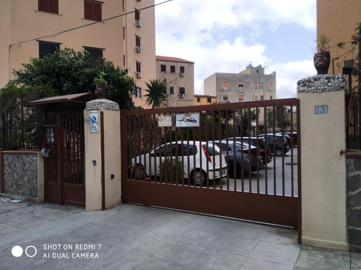 Casa De Paoli - Vista Mare Arenella, Palermo Con Parcheggio Privato Apartment Ngoại thất bức ảnh